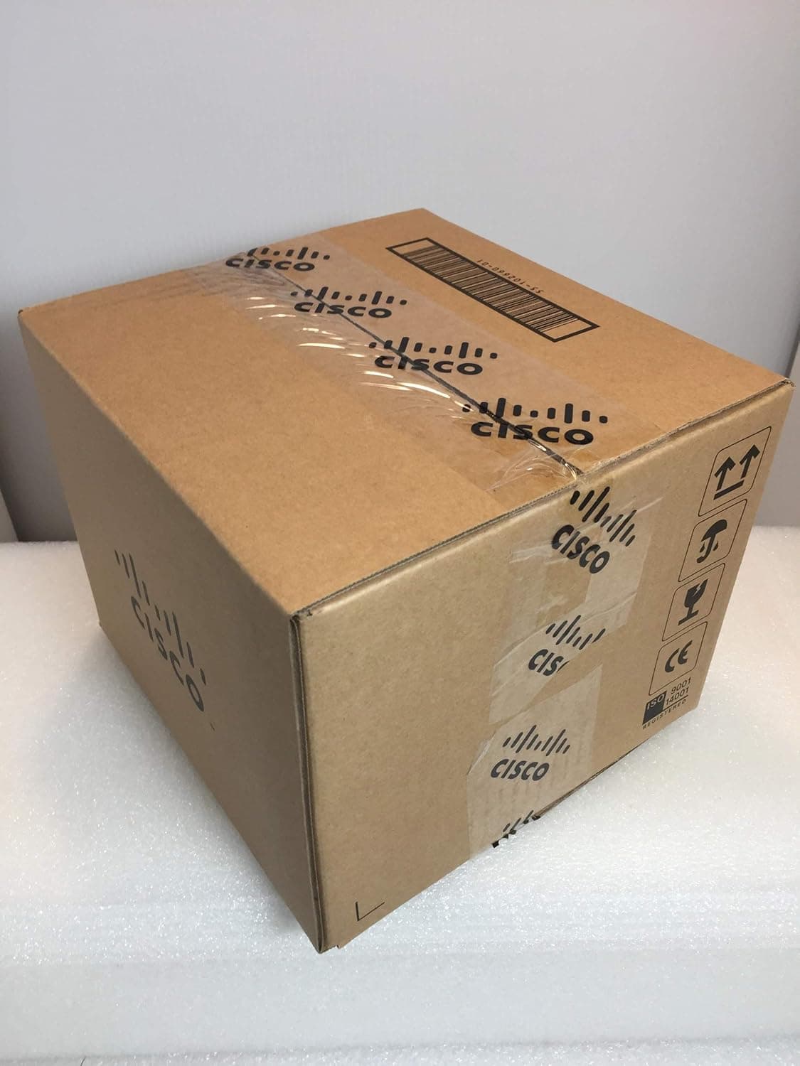 Cisco IE-3300-8T2S-E Industrial Ethernet Switch with 8 Ports and 2 SFP Slots